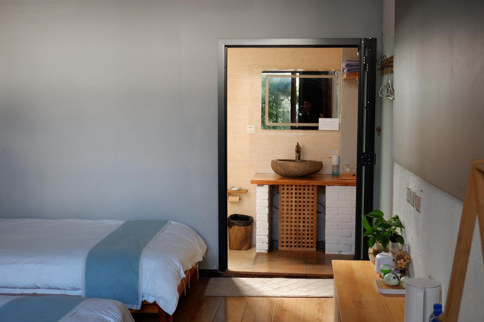 Dali Buxianshan Boutique Guesthouse-In Dali Ancient City,Near Three Pag Odas And Erhai Lake,Provide Tour Guide Service And Local Experience ภายนอก รูปภาพ