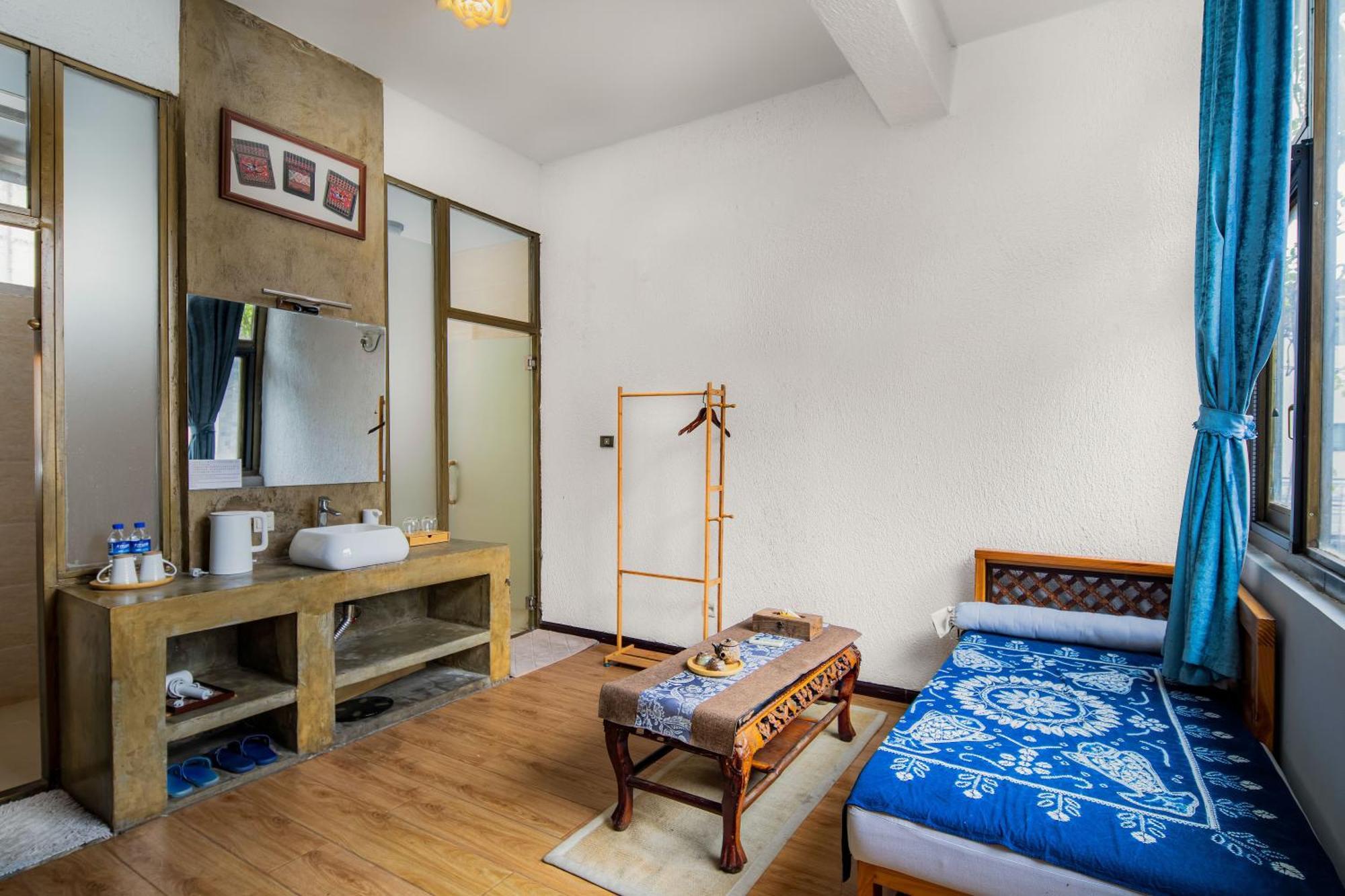 Dali Buxianshan Boutique Guesthouse-In Dali Ancient City,Near Three Pag Odas And Erhai Lake,Provide Tour Guide Service And Local Experience ภายนอก รูปภาพ