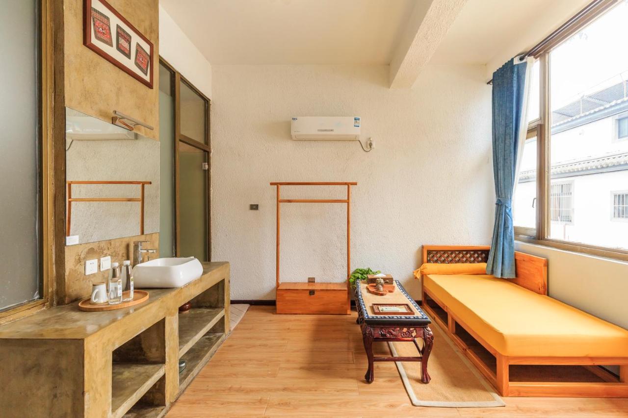 Dali Buxianshan Boutique Guesthouse-In Dali Ancient City,Near Three Pag Odas And Erhai Lake,Provide Tour Guide Service And Local Experience ภายนอก รูปภาพ