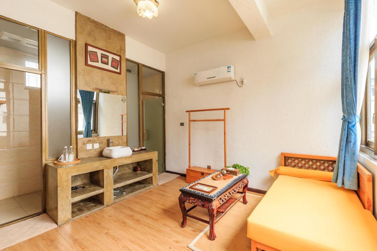 Dali Buxianshan Boutique Guesthouse-In Dali Ancient City,Near Three Pag Odas And Erhai Lake,Provide Tour Guide Service And Local Experience ภายนอก รูปภาพ
